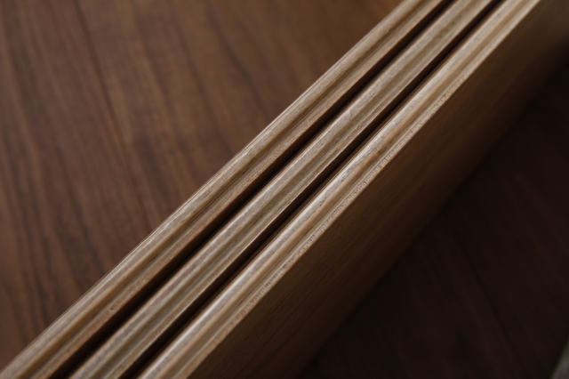 Распродажа в магазине фабрики Многослойный деревянный пол из орехового дерева Матовый плоский интерьер Спальня Гостиная Деревянный пол