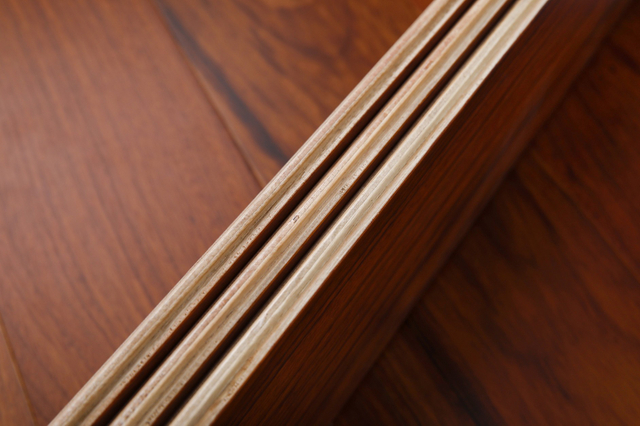 Многослойный паркетный пол Натуральный шпон 0,6 мм, тик, орех, дуб, груша, длина 1210 мм, паркетный пол