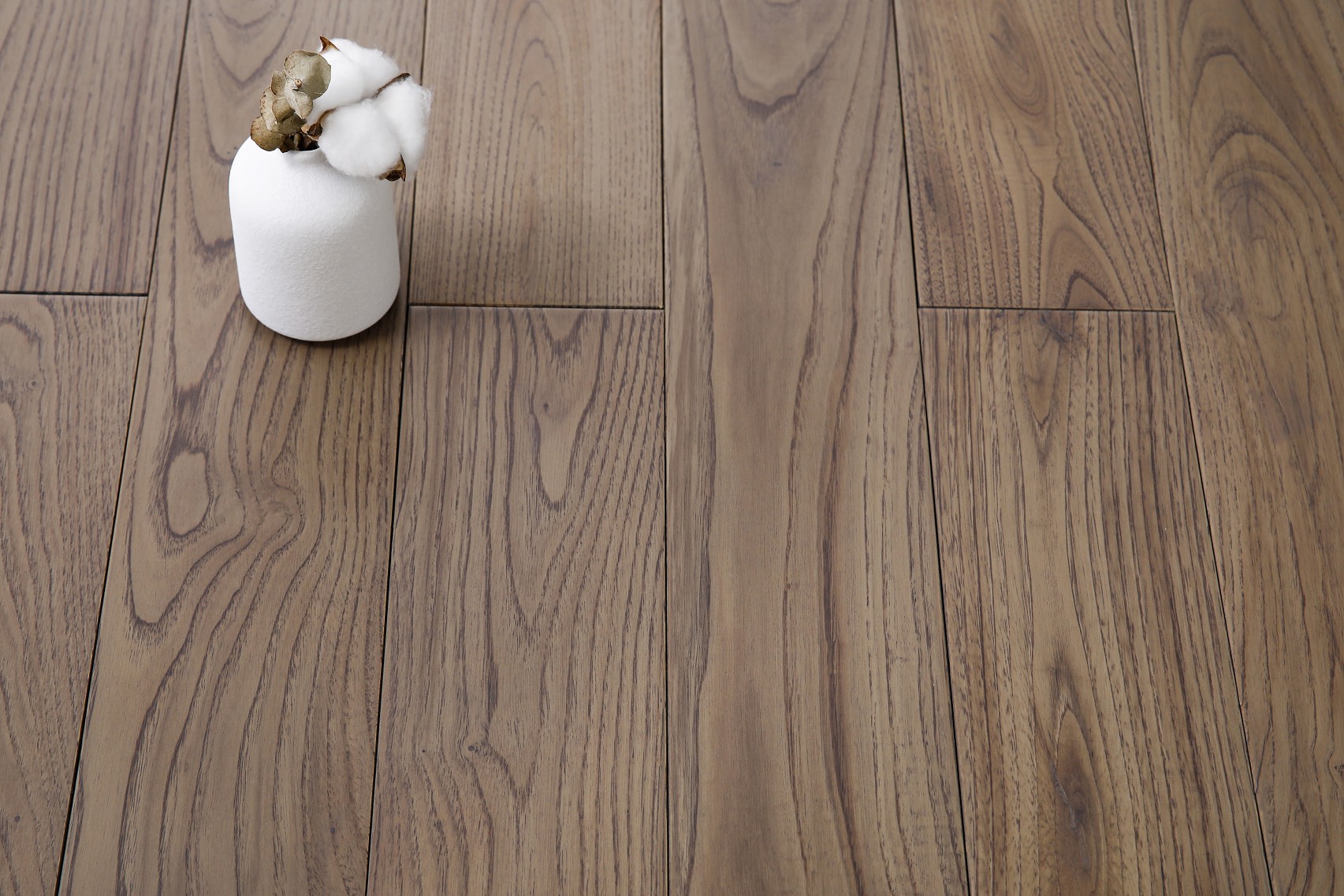 _H4A1318_眸目压缩_眸目压缩